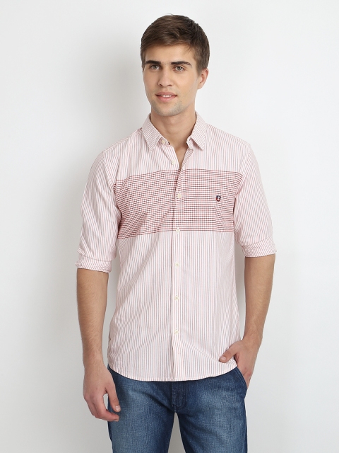 

IZOD Men White & Red Striped Slim Fit Casual Shirt