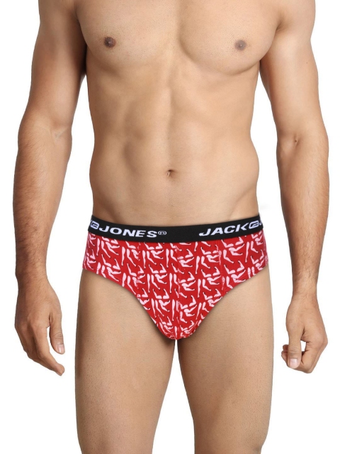 

Jack & Jones Men Red Printed Briefs 1687942002