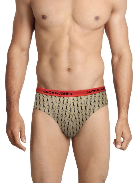 

Jack & Jones Men Beige & Black Printed Briefs 1573143