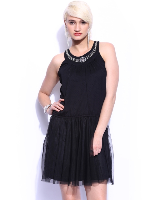 

Mast & Harbour Black Fit & Flare Dress
