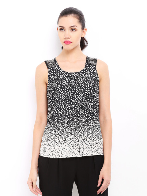 

ONLY Women Black & Beige Printed Top