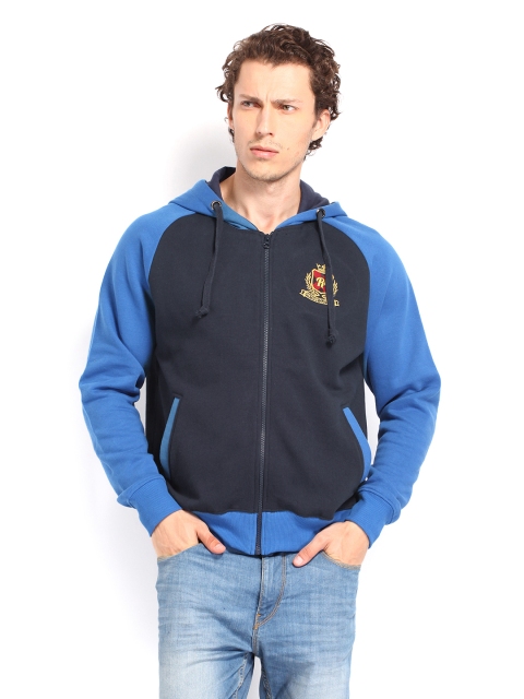 

Roadster Men Blue Hooded Sweatshirt