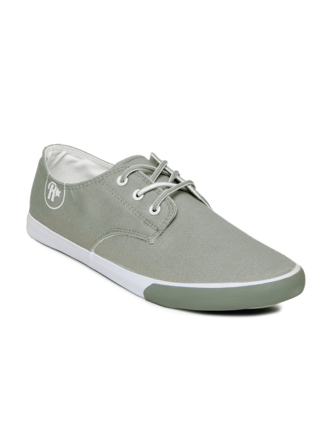 

Roadster Men Grey Casual Shoes