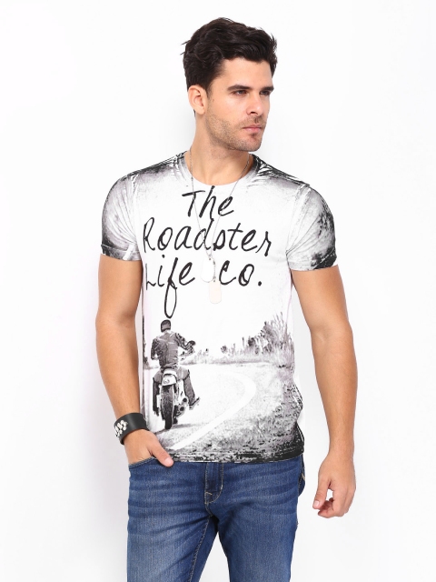 

Roadster Men White & Black Printed T-shirt