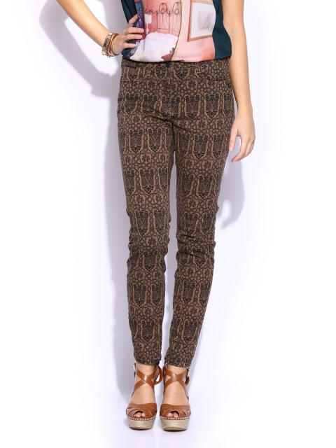 

Scotch & Soda Women Black & Brown Printed Skinny Fit Trousers