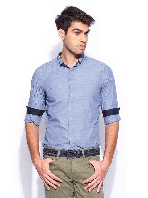 

Sisley Men Blue Dobby Casual Shirt