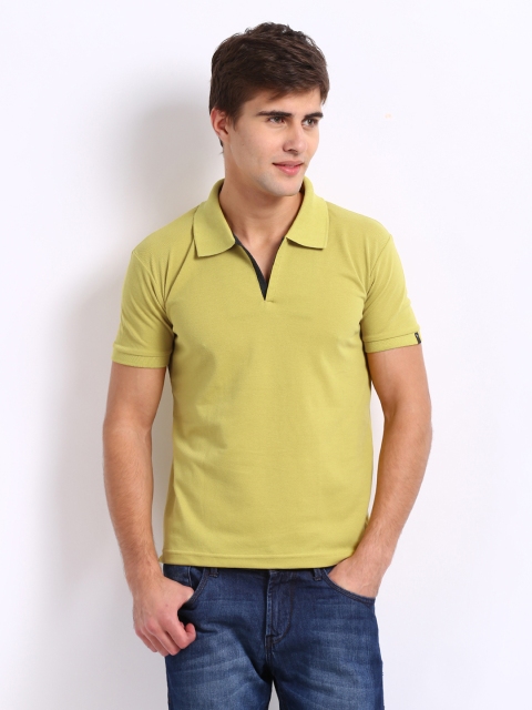 

Status Quo Men Chartreuse Green Polo T-shirt