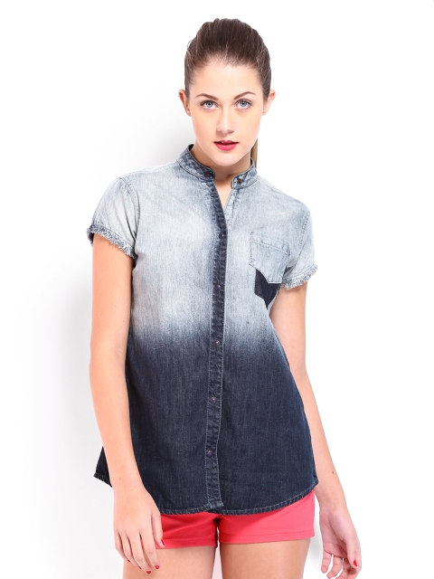 

Tokyo Talkies Women Blue Dip-Dye Denim Top