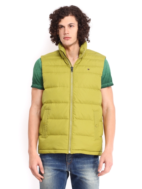 

Tommy Hilfiger Men Chartreuse Green Hudson Down Padded Sleeveless Jacket
