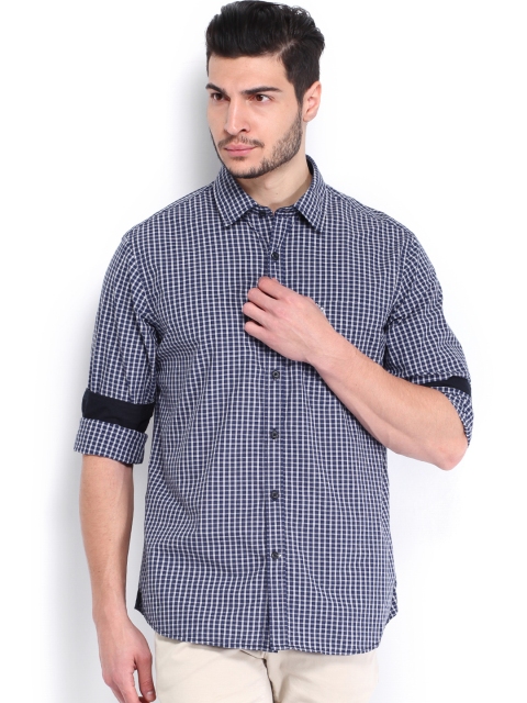 

U.S. Polo Assn. Men Blue & White Checked Tailored Fit Casual Shirt