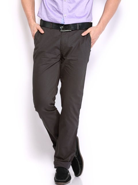 

U.S. Polo Assn. Men Brown Tapered Fit Trousers