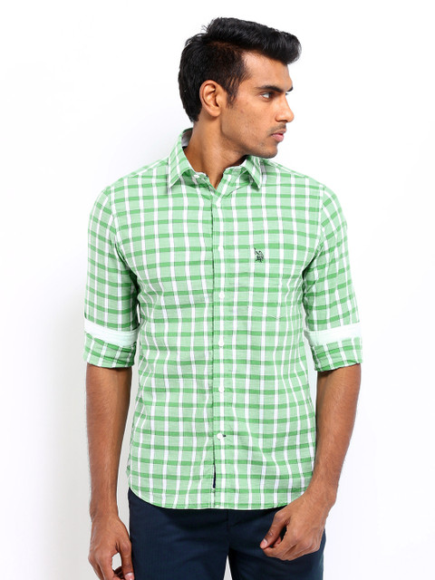 

U.S. Polo Assn. Men Green & White Checked Tailored Fit Smart-Casual Shirt