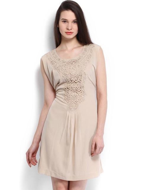 

Vero Moda Beige Shift Dress