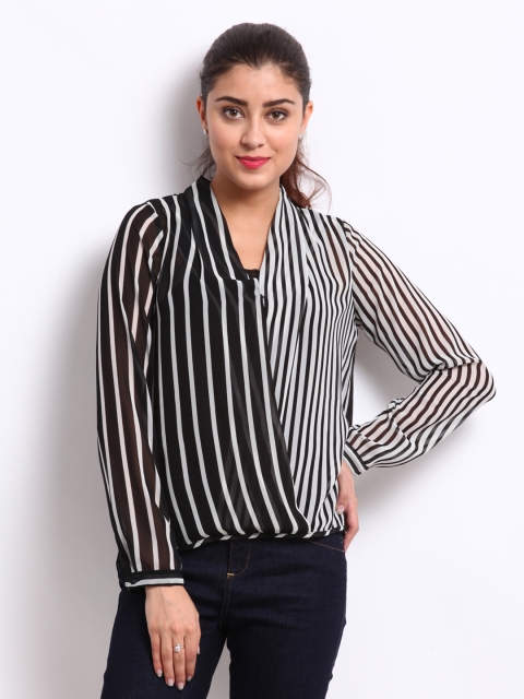 

Vero Moda Women Black & White Striped Annbrit Top