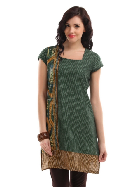 

W Women Green & Black Printed Kurta