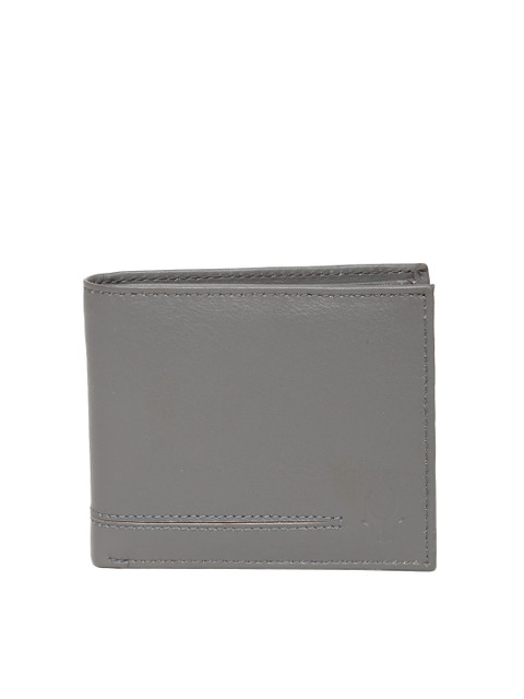 

WildHorn Men Grey Leather Wallet