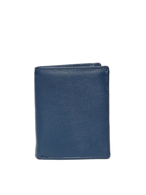 

WildHorn Men Navy Leather Wallet, Navy blue