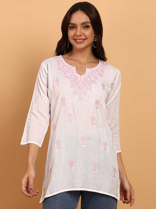 TOP N THREAD Women Floral Embroidered Chikankari Kurti