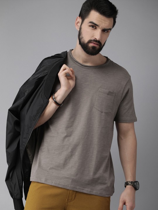 Roadster The Lifestyle Co Men Charcoal Grey Solid Round Neck Pure Cotton T-shirt