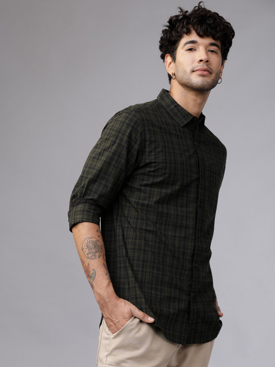 men olive green & black slim fit checked casual shirt