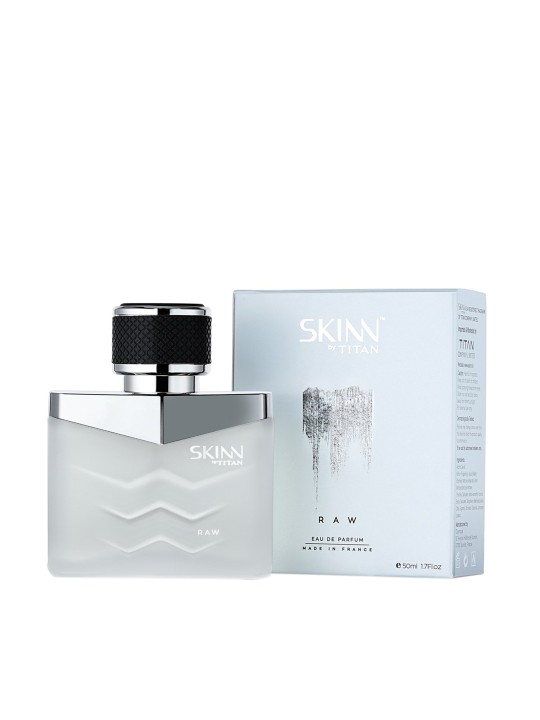 Skinn By Titan Raw Wood Scent Perfume Spray For Men