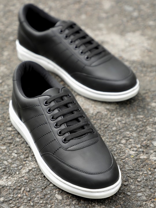 Highlander Men PU Lace-Up Sneakers