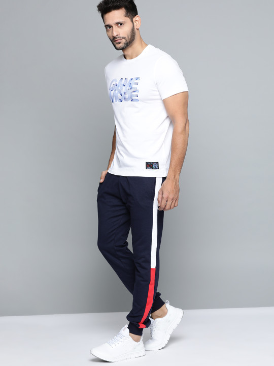HRX by Hrithik Roshan Men Optic White Solid Bio-Wash Antimicrobial Lifestyle Pure Cotton T-shirt