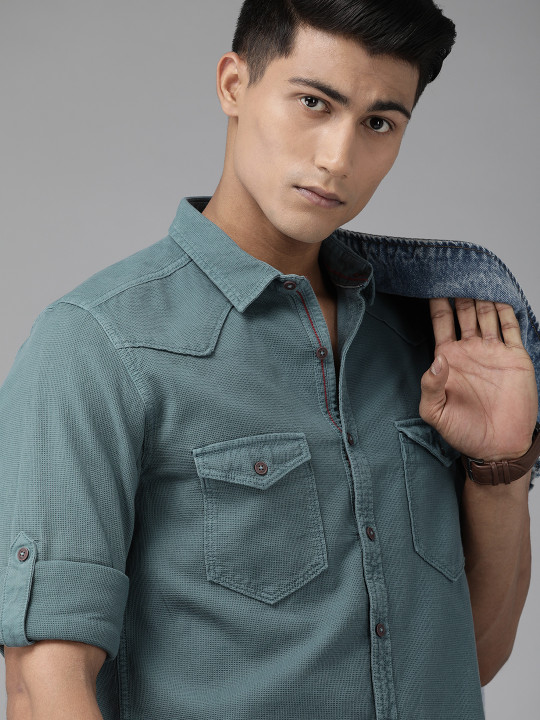 Roadster Men Teal Blue Regular Fit Self Design Cotton Casual Shirt
