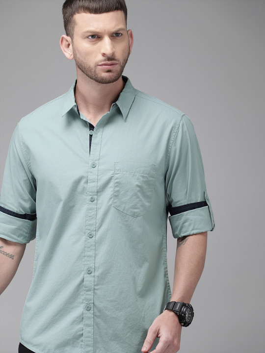 Roadster Men Sea Green Regular Fit Solid Casual Shirt