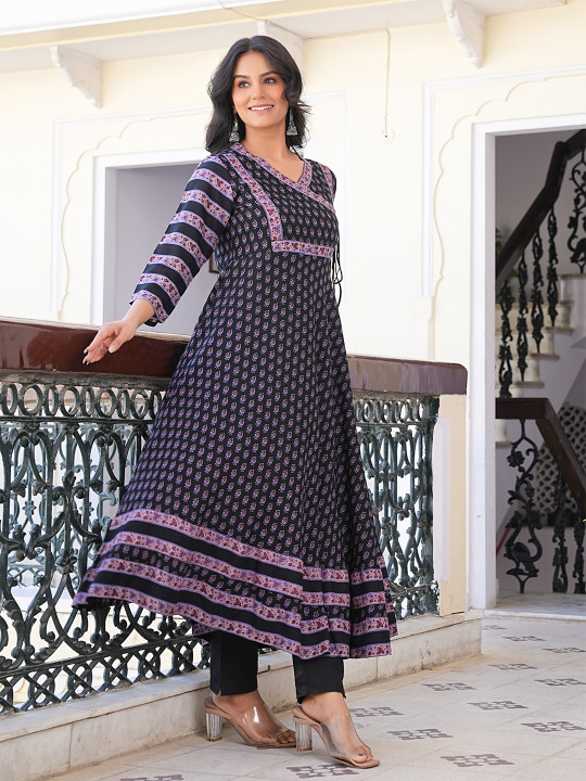 YASH GALLERY Women Black Red Printed Angrakha Anarkali Kurta