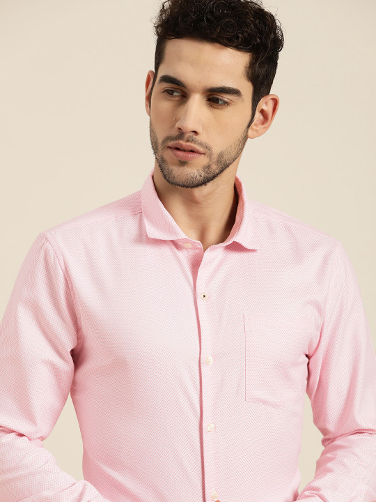 INVICTUS Men Easy Care Pink & White Self Design Formal Shirt