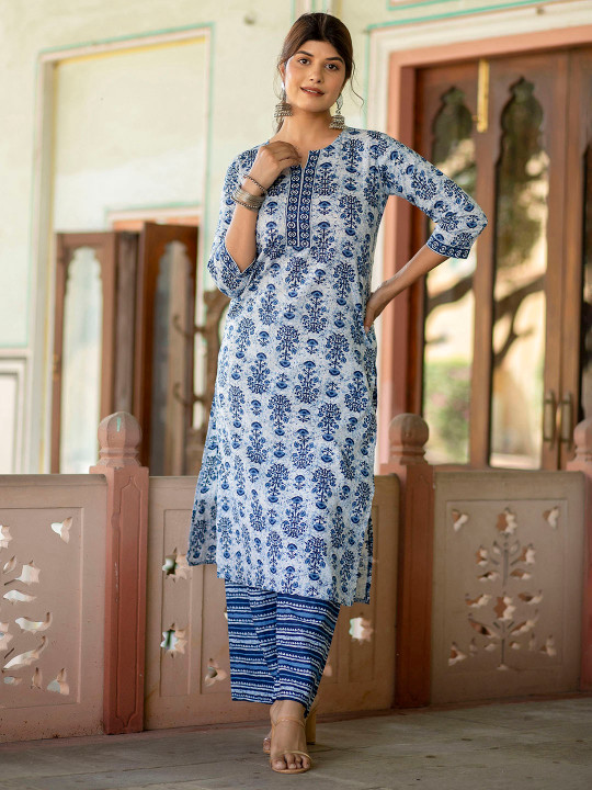 Nayo Women Blue & White Pure Cotton Ethnic Motif Kurta with Palazzos