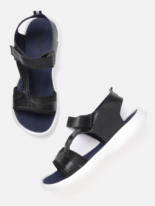 Flat 70% off Women’s Flats Roadster