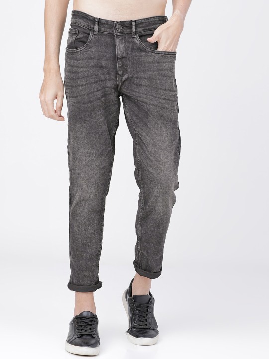 Men Black Slim Tapered Fit Jeans deal from myntra
