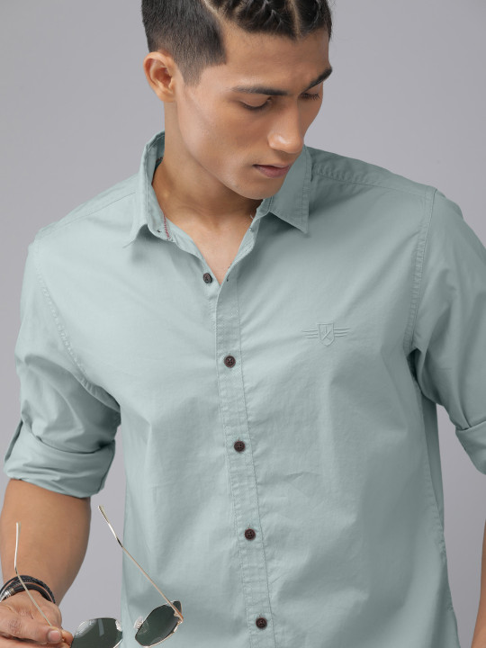 Roadster Men Green Solid Slim Fit Casual Shirt