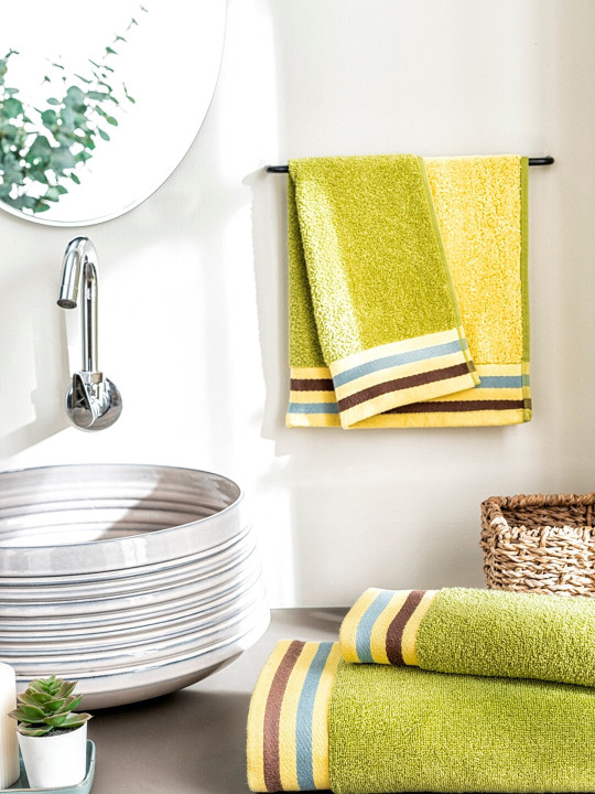 DDecor Set Of 2 Solid 500 GSM Cotton Hand Towels