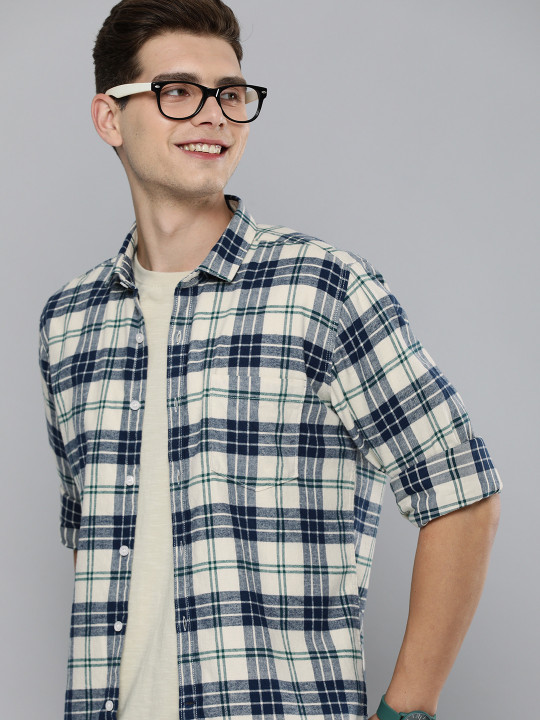 Mast & Harbour Men White & Blue Checked Slim Fit Cotton Casual Shirt