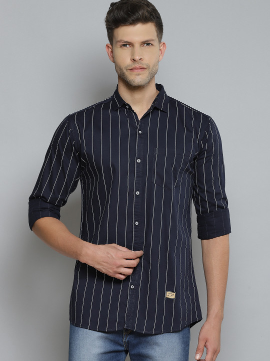 DENNISON Men Navy Blue & White Striped Smart Slim Fit Opaque Casual Shirt