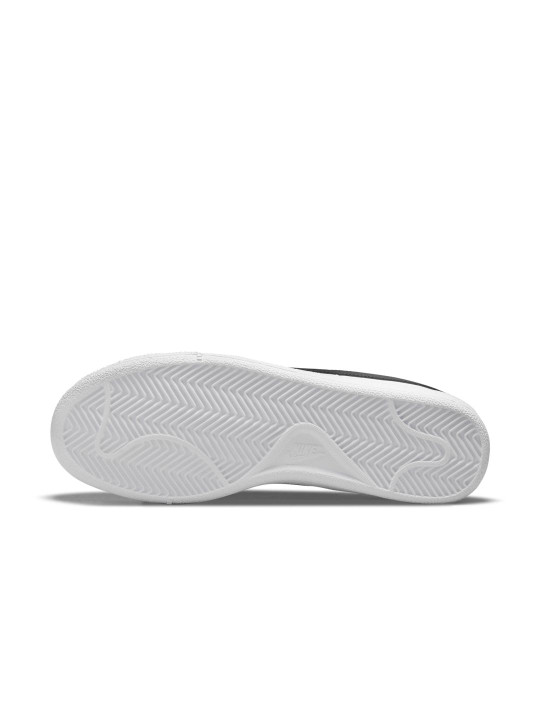 men white leather sneakers