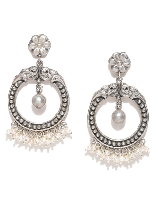 Off-White Antique Silver Handcrafted Chandbalis