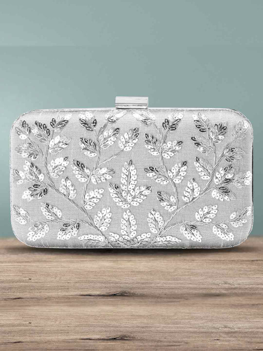 Peora Women Silver-Tone Embellished Box Clutches
