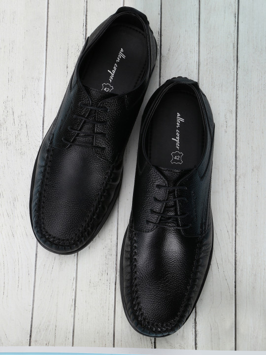 Allen Cooper Men Black Textured Leather Sneakers