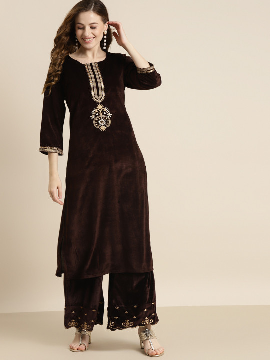 Shae by SASSAFRAS Women Brown & Gold-Toned Ethnic Motifs Embroidered Velvet Kurta