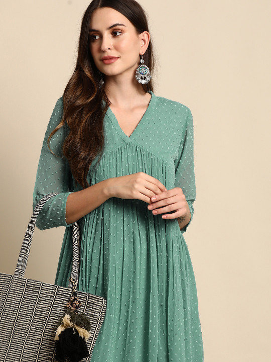 Janasya Women's Green Chiffon Self Design Flared Kurta