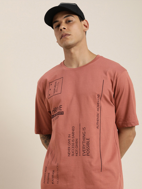 Men Dusty Pink Typography Printed Pure Cotton Loose Oversized T-shirt