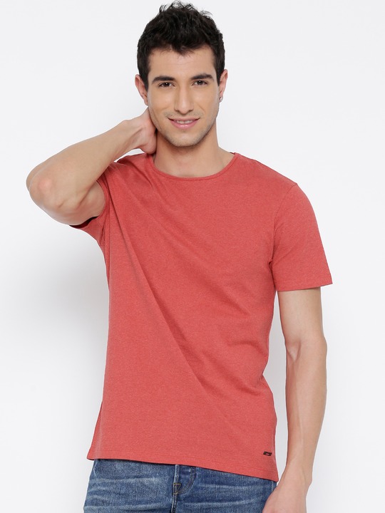 Men Red Solid Round Neck T-shirt S
