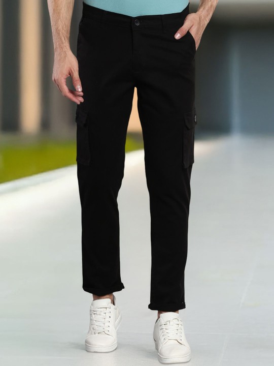 Men Black Tapered Fit Cargos Trousers deal from myntra