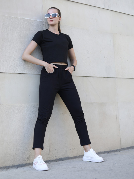 CHKOKKO Women Black Solid Cotton Track Pant