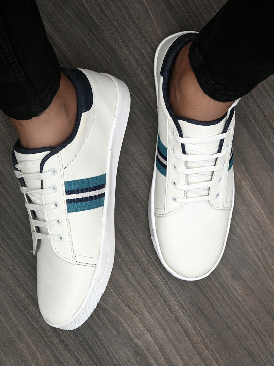 Roadster Men White Colourblocked Sneakers