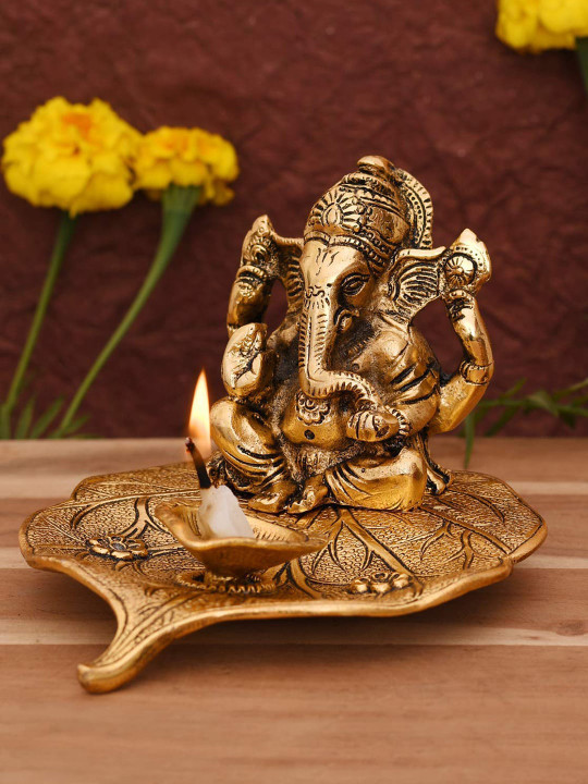 CraftVatika Aluminium Easy to Clean Ganesh Chaturthi Diyas